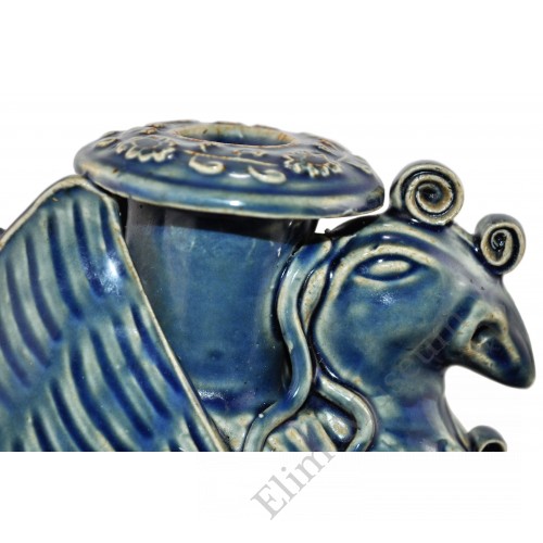 1466  A blue glaze phoenix shape kendi